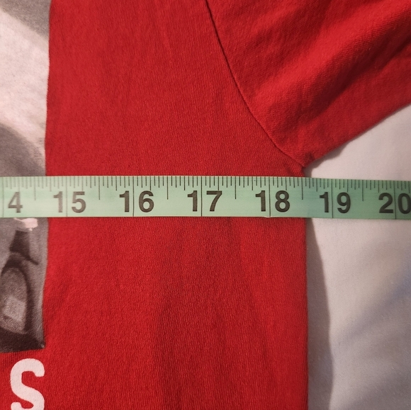 Elf Holiday Unisex Tshirt Med - Picture 5 of 5